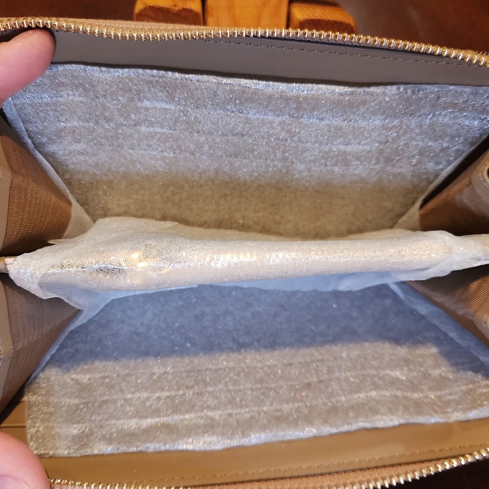 Burberry Plaid Wallet - Picture 5 of 9